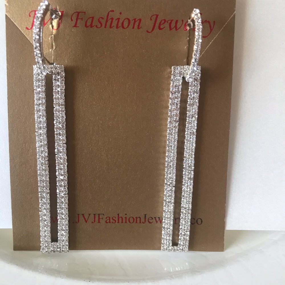 Rhinestone earrings silver plated